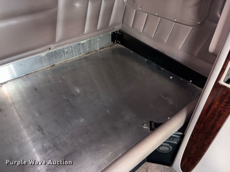 image for item DX8059 2017 Peterbilt 389 semi truck