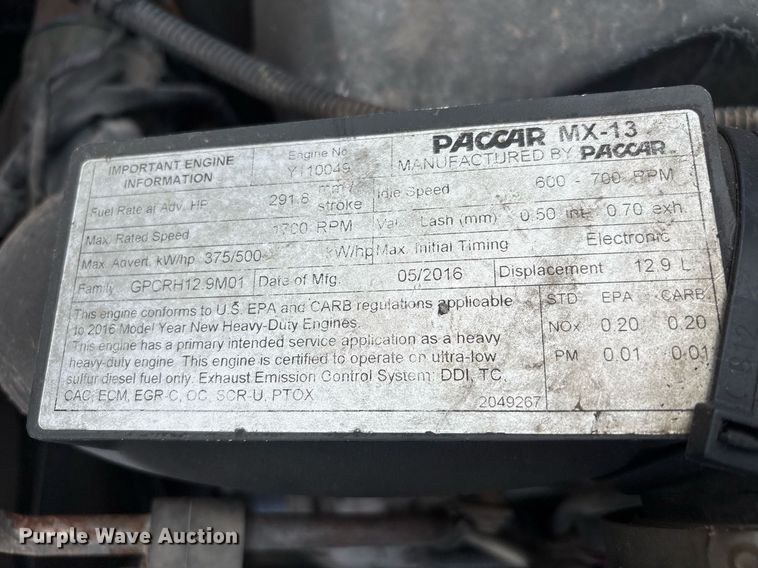 image for item DX8059 2017 Peterbilt 389 semi truck