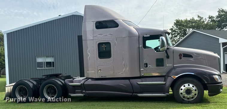 CAMIóN CAMAROTE 2010 KENWORTH