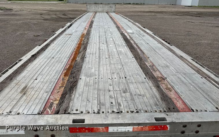 image for item DY0431 2008 Trail King TK80ACS drop deck trailer