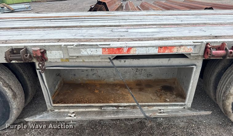 image for item DY0431 2008 Trail King TK80ACS drop deck trailer