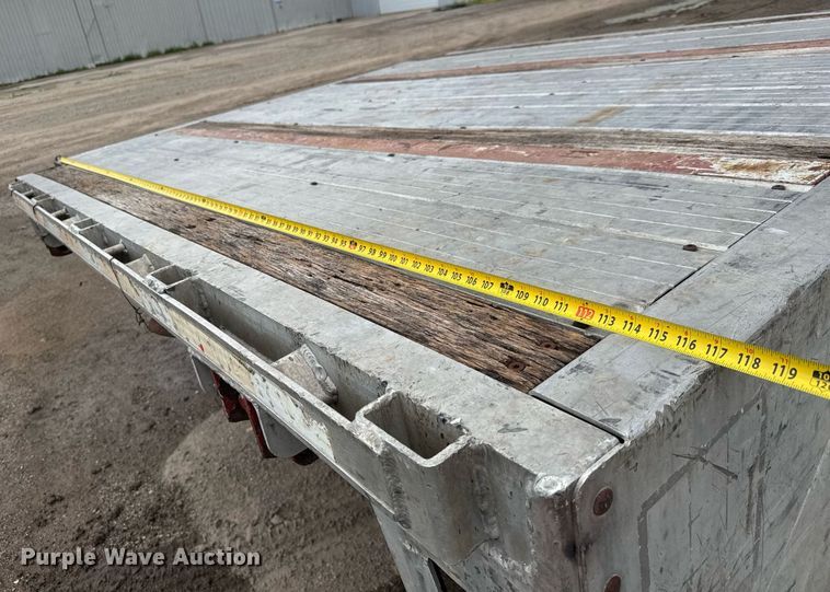 image for item DY0431 2008 Trail King TK80ACS drop deck trailer