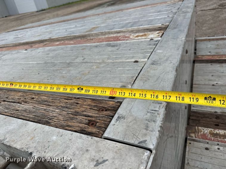 image for item DY0431 2008 Trail King TK80ACS drop deck trailer