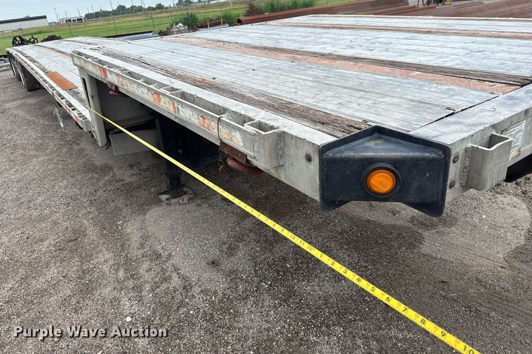 image for item DY0431 2008 Trail King TK80ACS drop deck trailer