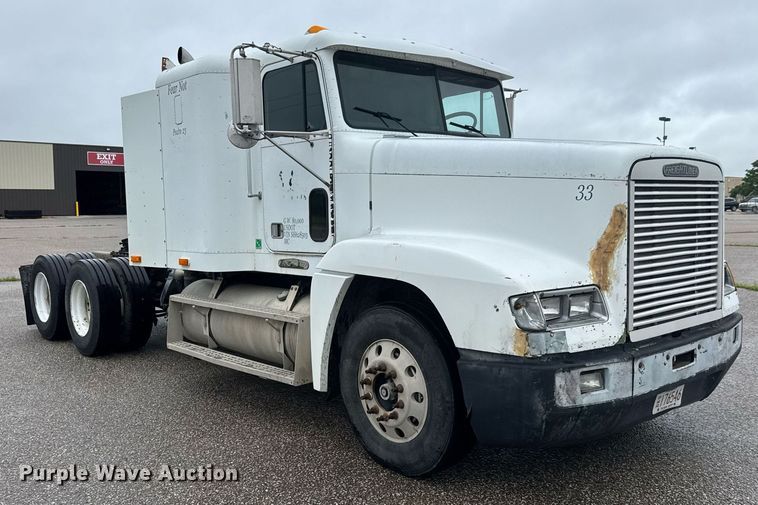 CAMIóN CAMAROTE 1995 FREIGHTLINER