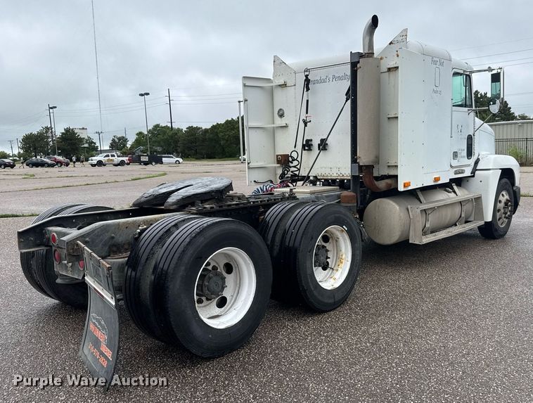 CAMIóN CAMAROTE 1995 FREIGHTLINER