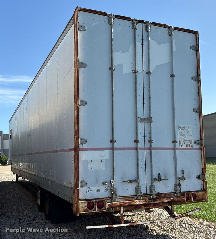 image for item DY0734 1988 Great Dane 7311TDSAL 53 dry van office trailer