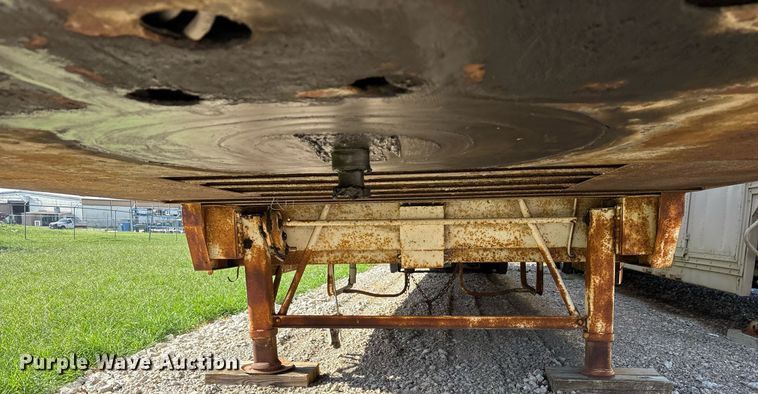 image for item DY0734 1988 Great Dane 7311TDSAL 53 dry van office trailer