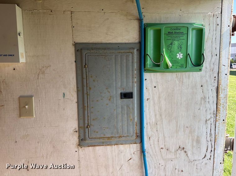 image for item DY0734 1988 Great Dane 7311TDSAL 53 dry van office trailer