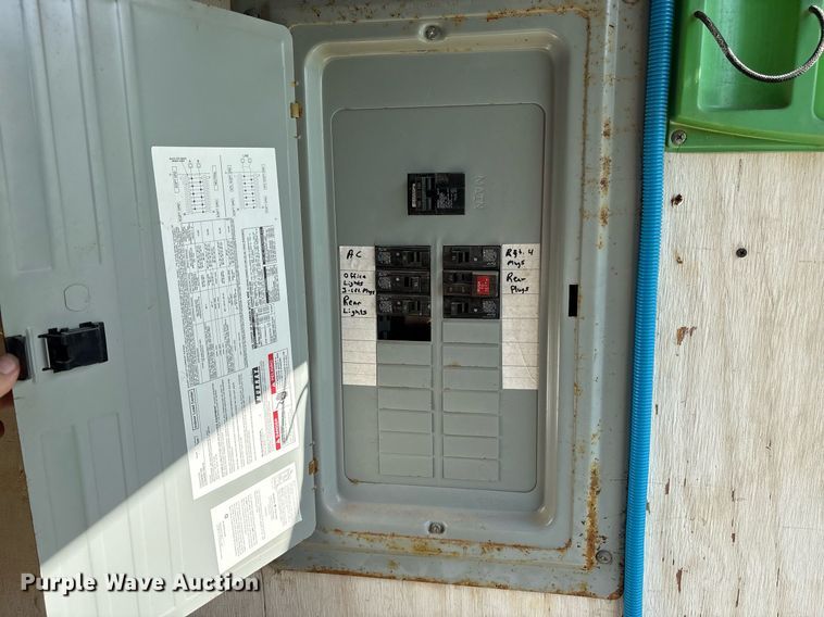 image for item DY0734 1988 Great Dane 7311TDSAL 53 dry van office trailer