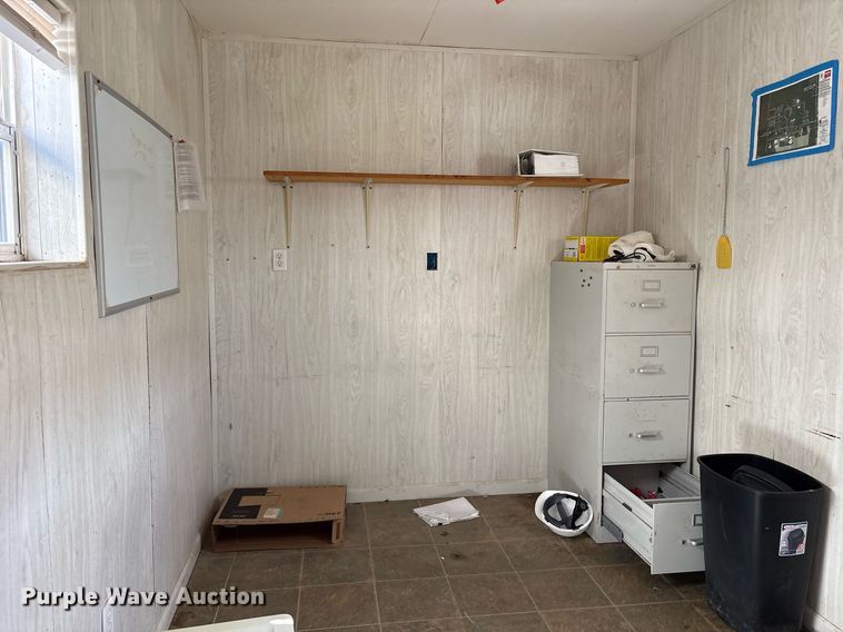 image for item DY0734 1988 Great Dane 7311TDSAL 53 dry van office trailer