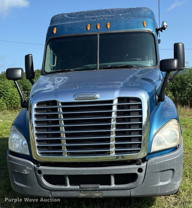 CAMIóN CAMAROTE 2009 FREIGHTLINER