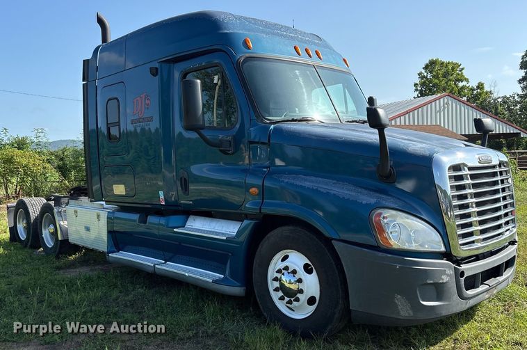 CAMIóN CAMAROTE 2009 FREIGHTLINER