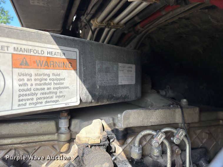 image for item DY0754 2009 Freightliner Cascadia semi truck