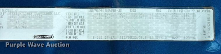 image for item DY0754 2009 Freightliner Cascadia semi truck