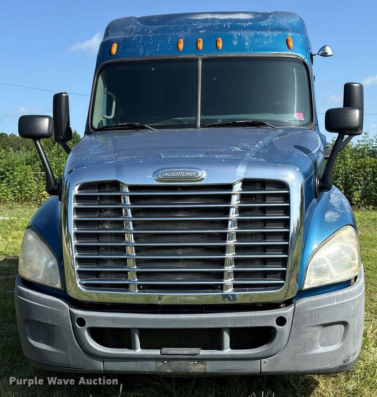 CAMIóN CAMAROTE 2009 FREIGHTLINER
