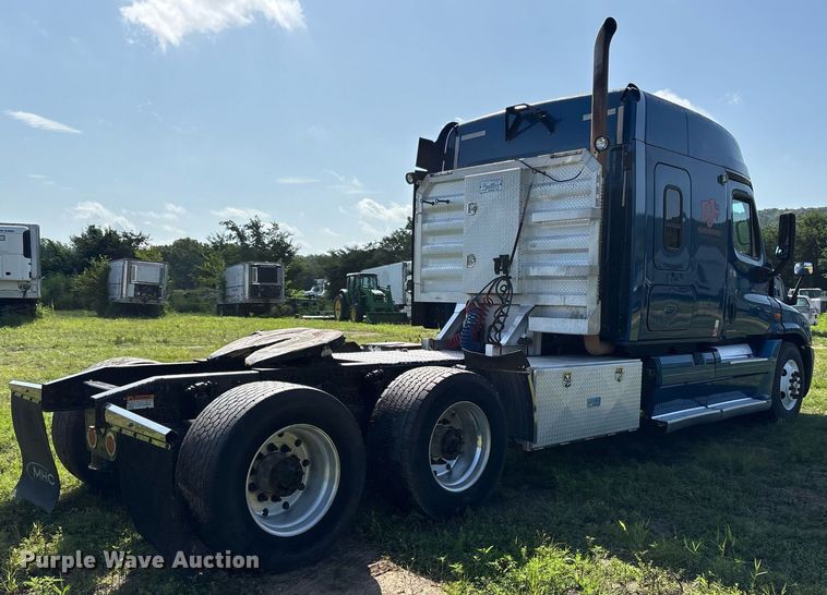 CAMIóN CAMAROTE 2009 FREIGHTLINER