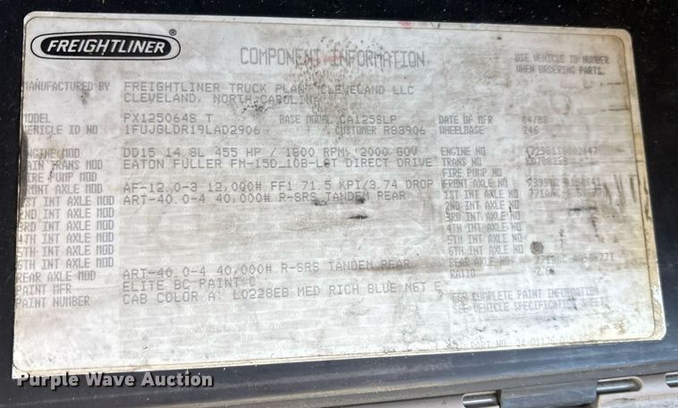 image for item DY0755 2009 Freightliner Cascadia semi truck