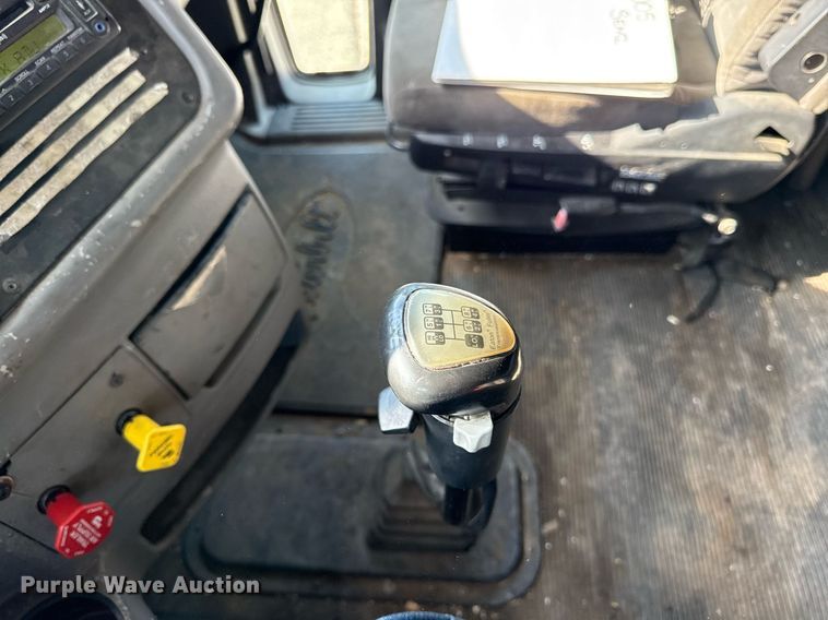 image for item DZ1486 2004 Peterbilt 387 semi truck