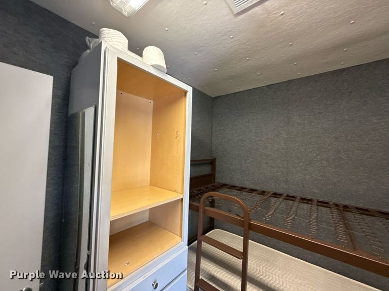 image for item DZ1487 1996 Kentucky  disaster response trailer