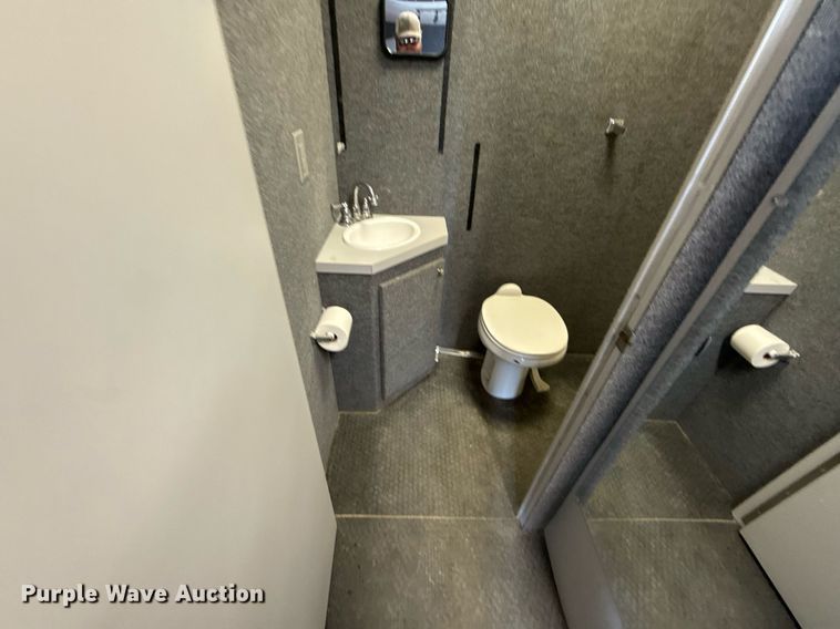 image for item DZ1487 1996 Kentucky  disaster response trailer