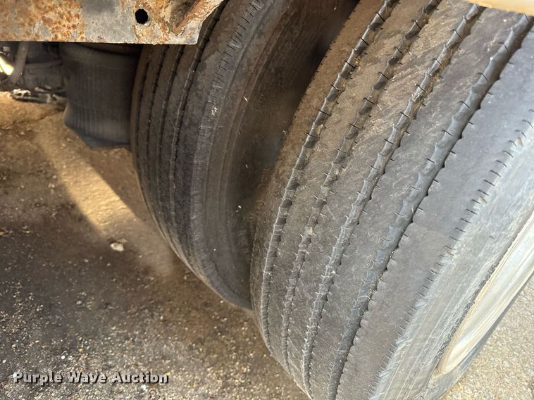 image for item DZ1487 1996 Kentucky  disaster response trailer