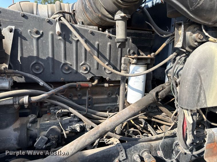 image for item DZ1488 1989 Peterbilt 377 semi truck