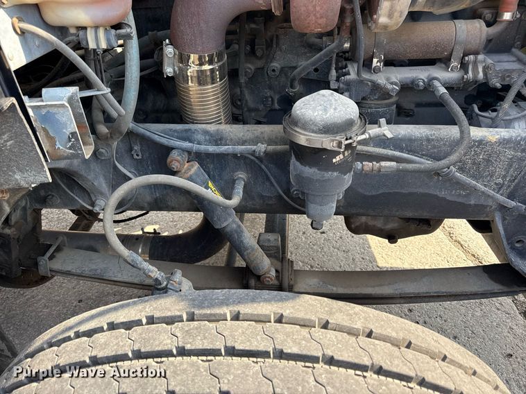 image for item DZ1488 1989 Peterbilt 377 semi truck