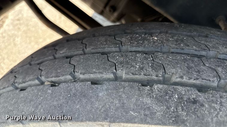 image for item DZ1488 1989 Peterbilt 377 semi truck