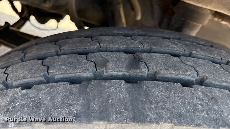 image for item DZ1488 1989 Peterbilt 377 semi truck