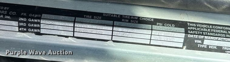 image for item DZ1488 1989 Peterbilt 377 semi truck