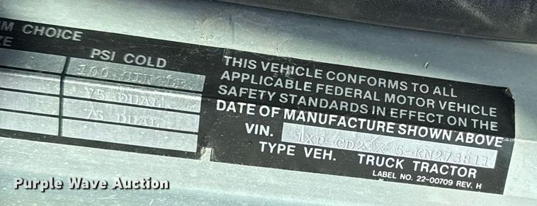 image for item DZ1488 1989 Peterbilt 377 semi truck