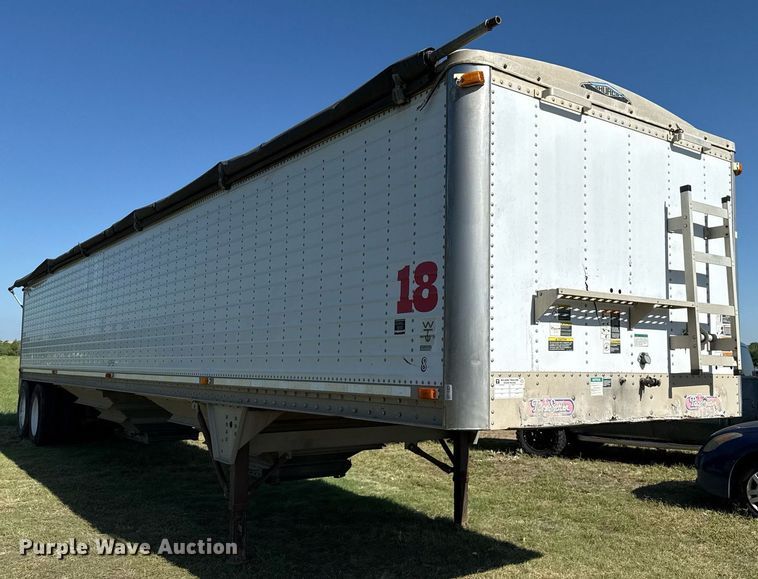 image for item DZ8629 2004 Wilson DWH-500 grain trailer