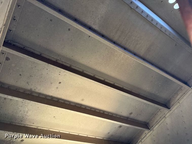 image for item DZ8629 2004 Wilson DWH-500 grain trailer