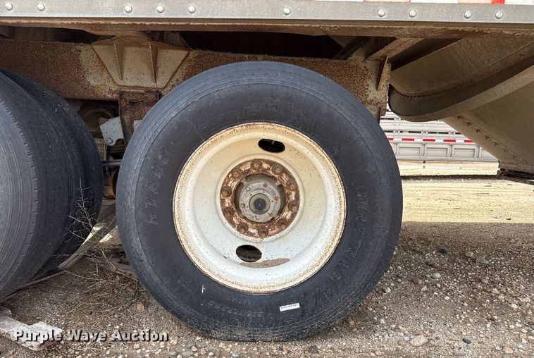 image for item DZ8747 2003 Jet grain trailer