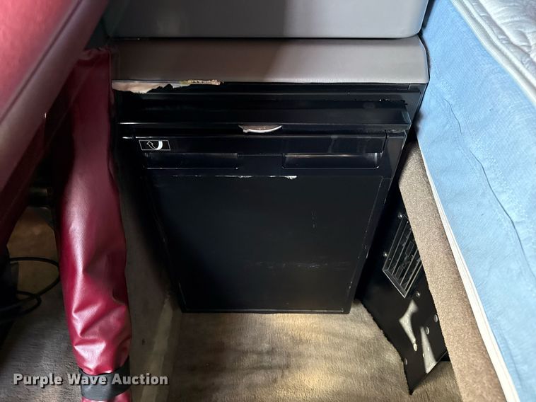 image for item DZ8771 2016 Kenworth T660 semi truck