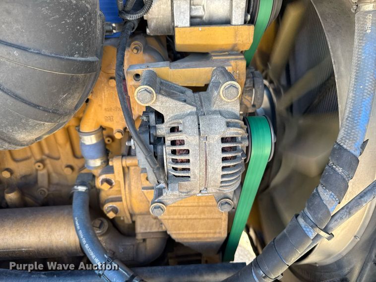 image for item DZ8771 2016 Kenworth T660 semi truck