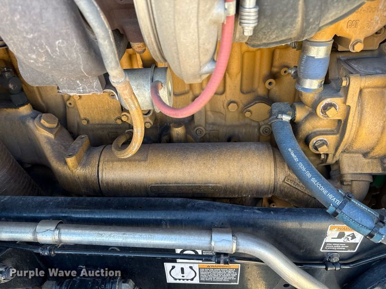 image for item DZ8771 2016 Kenworth T660 semi truck