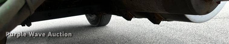 image for item EB2797 2010 International Prostar truck cab and chassis