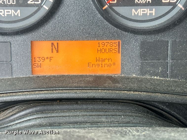 image for item EB2797 2010 International Prostar truck cab and chassis