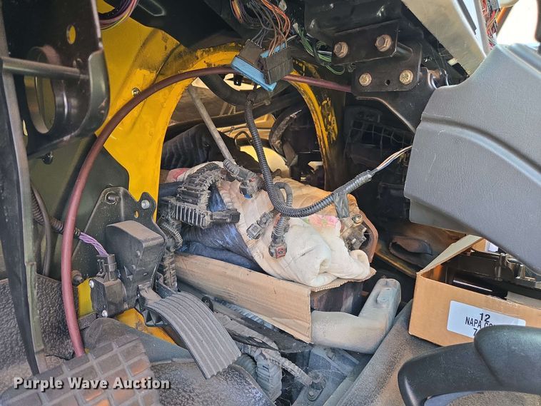 image for item EC0979 2012 International 4300  box truck