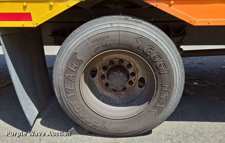 image for item EC0979 2012 International 4300  box truck