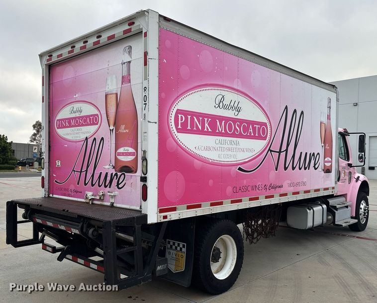 image for item EC1081 2013 Freightliner M2 box truck