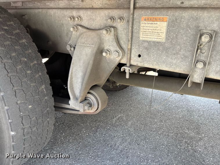 image for item EC1084 2014 Freightliner M2106 box truck