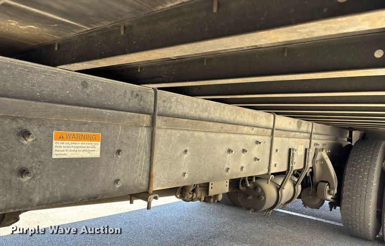 image for item EC1084 2014 Freightliner M2106 box truck