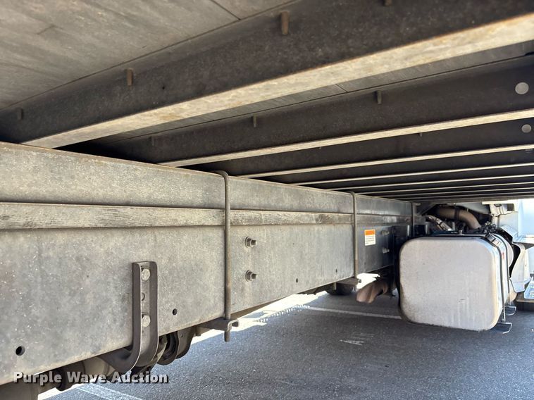 image for item EC1084 2014 Freightliner M2106 box truck