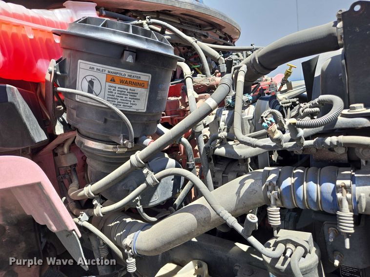 image for item EC1088 2013 Freightliner M2106 box truck