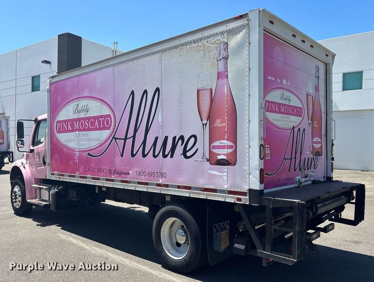 image for item EC1089 2013 Freightliner M2106 box truck