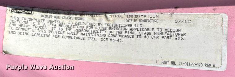 image for item EC1089 2013 Freightliner M2106 box truck