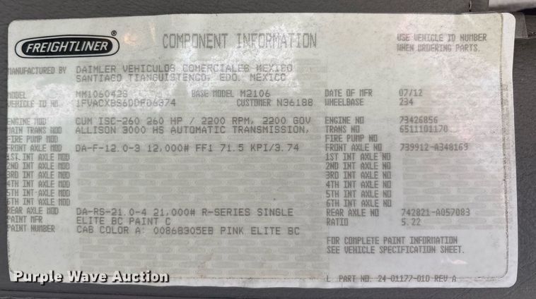 image for item EC1089 2013 Freightliner M2106 box truck